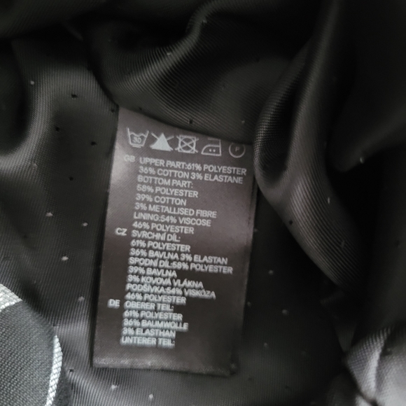 Size 4 - h&m - sleveless dress - black - Picture 11 of 16